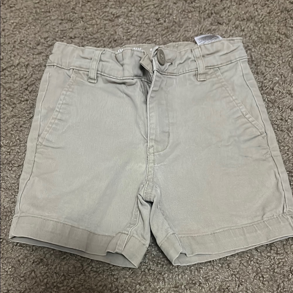 Boy’s khaki Shorts